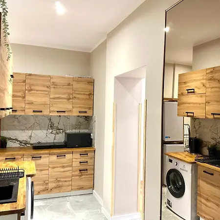 Mmrent Pink * Gdańsk